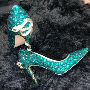 New: Emerald Jeweled Snake Heels Size 40